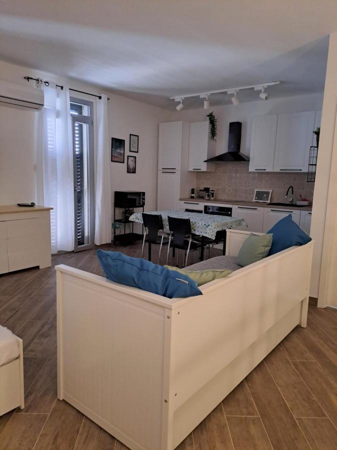 Suite Da Gabry 2 Olbia Exterior photo